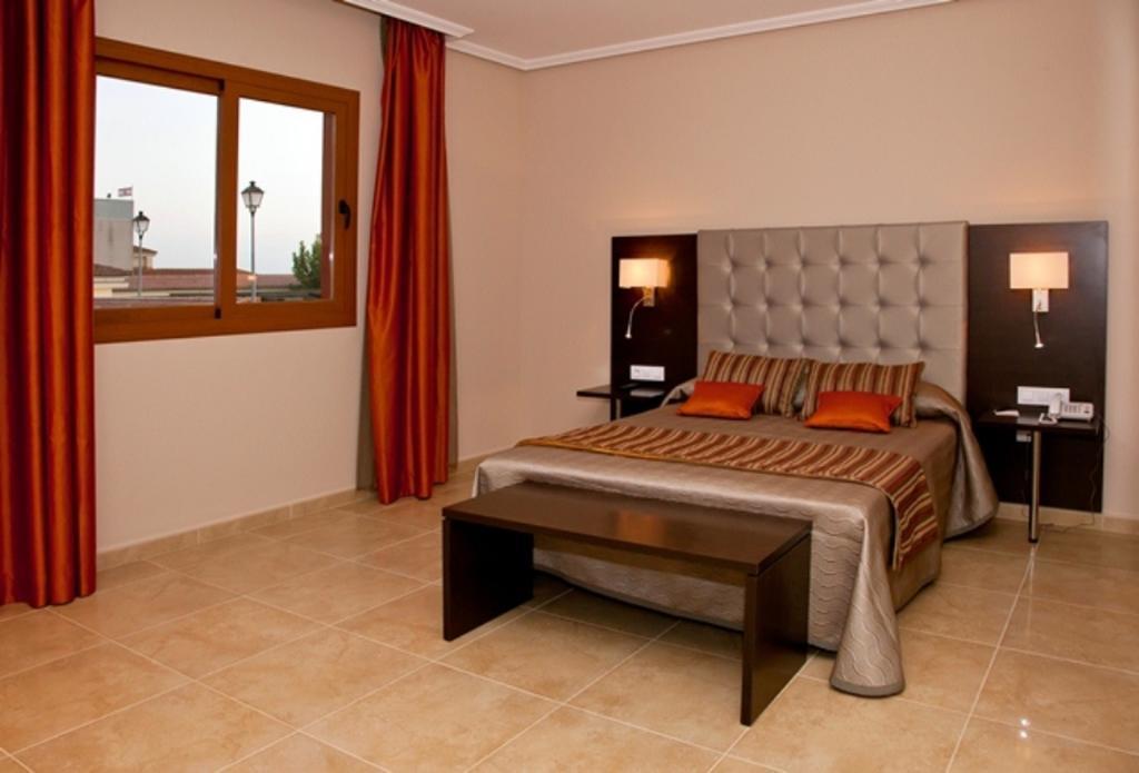 Hotel Rural Quinto Cecilio Medellín Pokoj fotografie