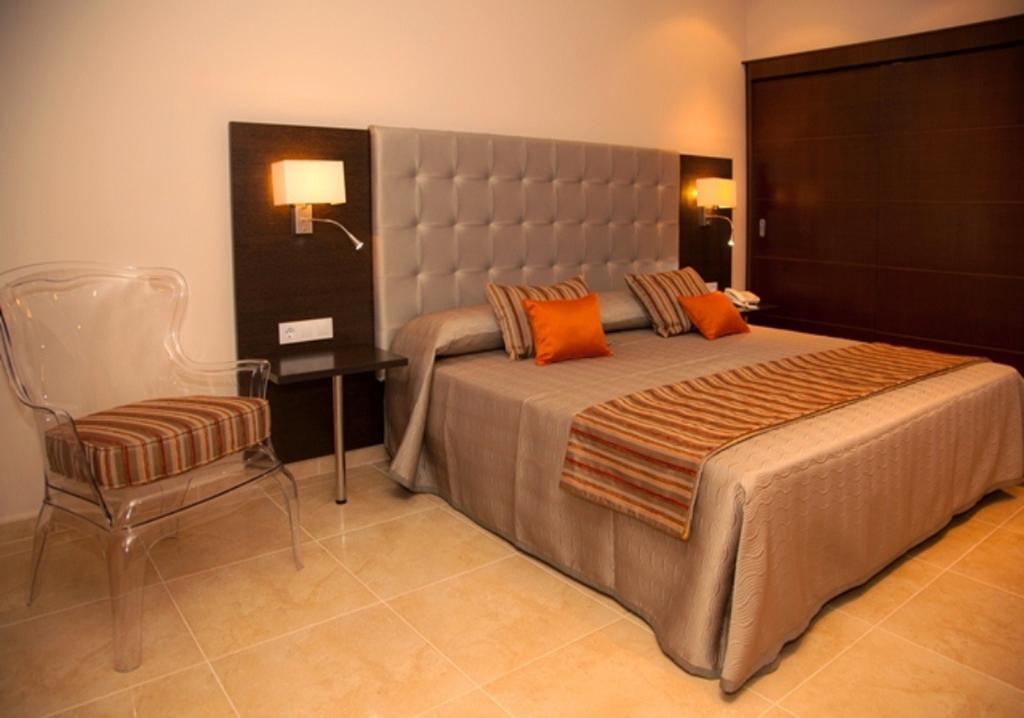 Hotel Rural Quinto Cecilio Medellín Pokoj fotografie