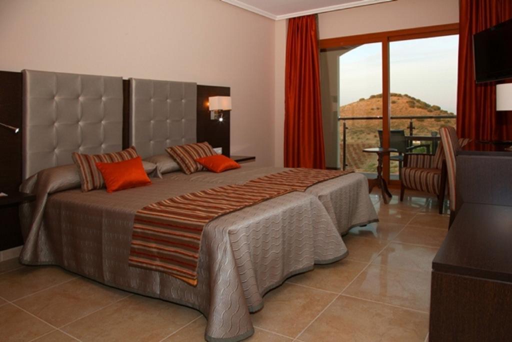 Hotel Rural Quinto Cecilio Medellín Pokoj fotografie